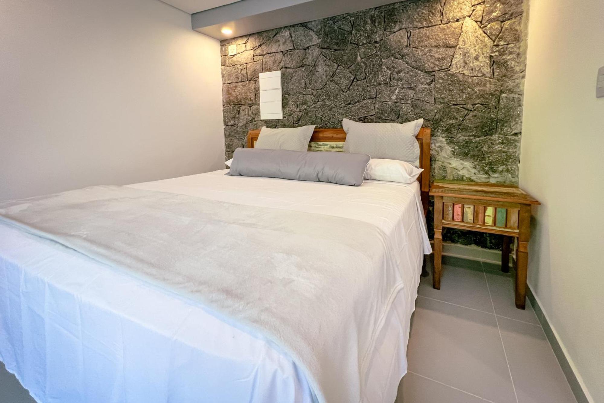 Velinn Pousada Canoa Ilhabela Rum bild